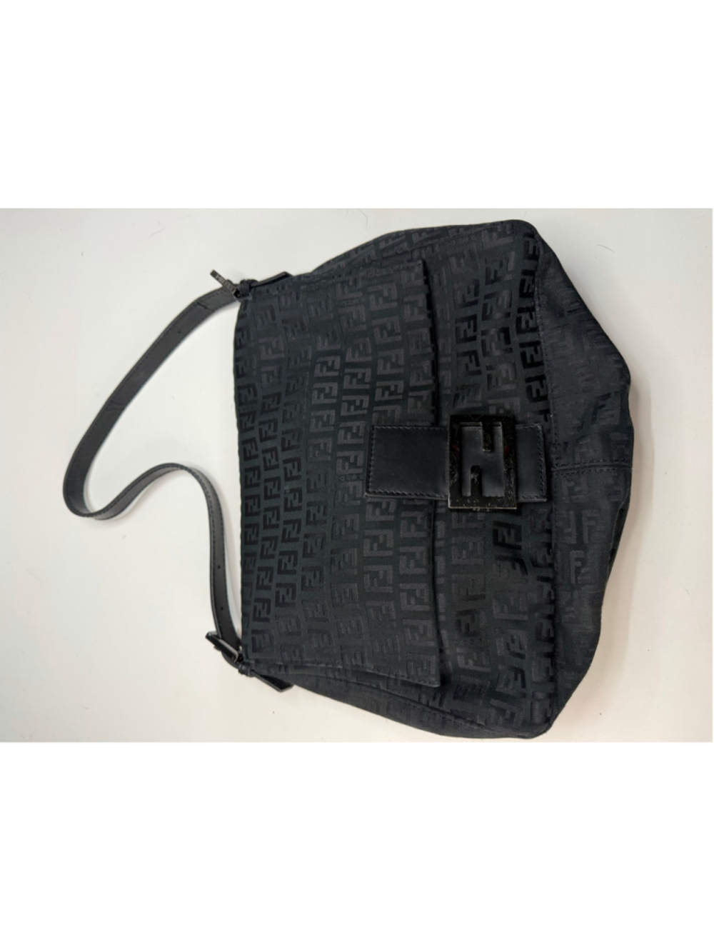 Women's Fendi Zucca Canvas Shoulder Bag, One Size, Black